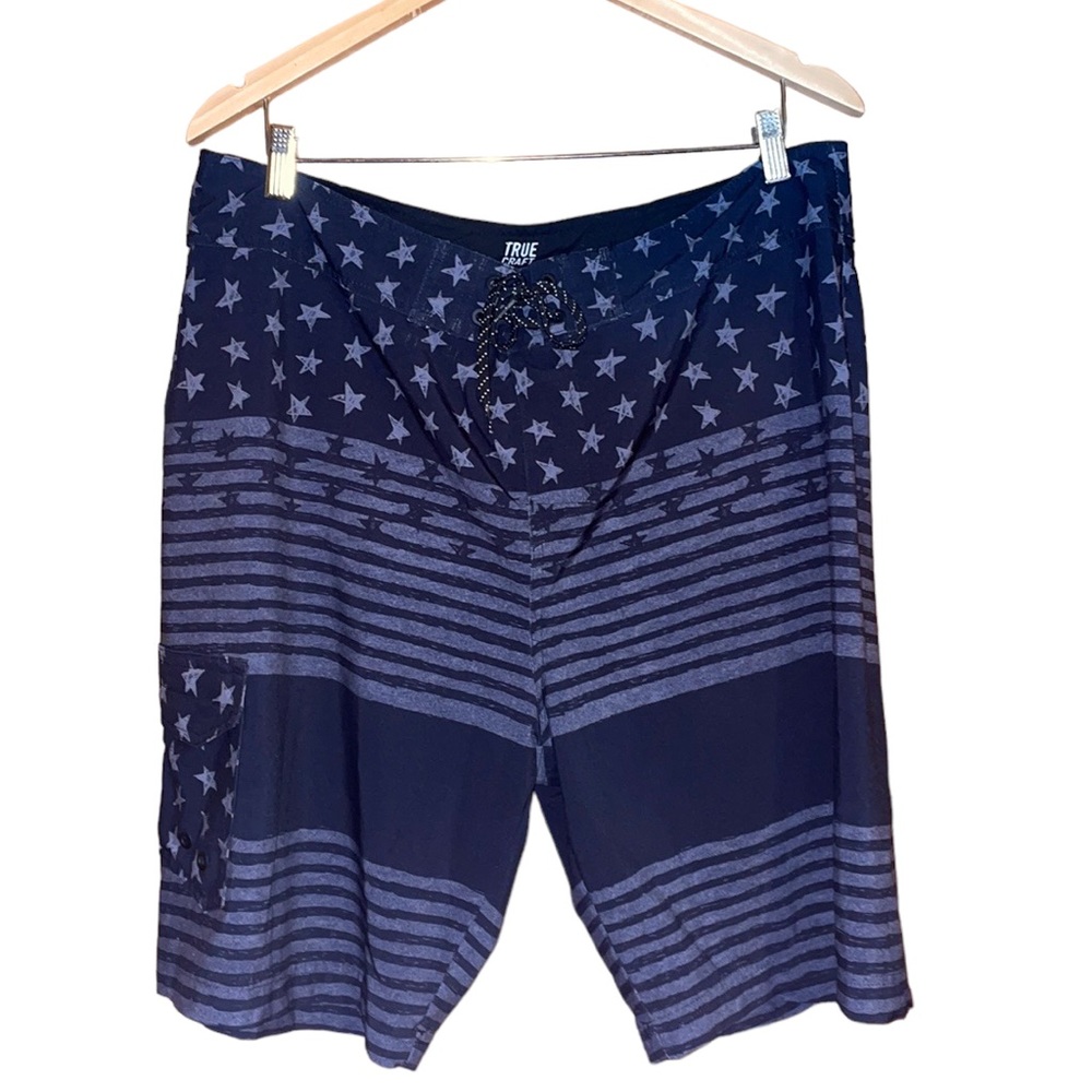 •TRUE CRAFT•BLACK/GRAY AMERICAN FLAG STARS BOARD/SWIM TRUNKS SHORTS SIZE 38